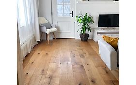 Cozy & Warm Apartment In Oberaegeri